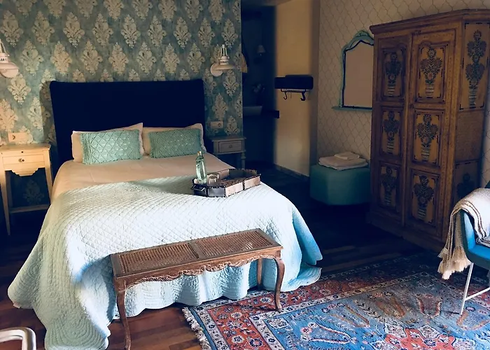 Rural Dona Palmira מלון Salinas De Pisuerga